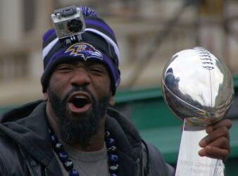 Former NFL Player Ed Reed Welcomed Into Kappa Alpha Psi Fraternity